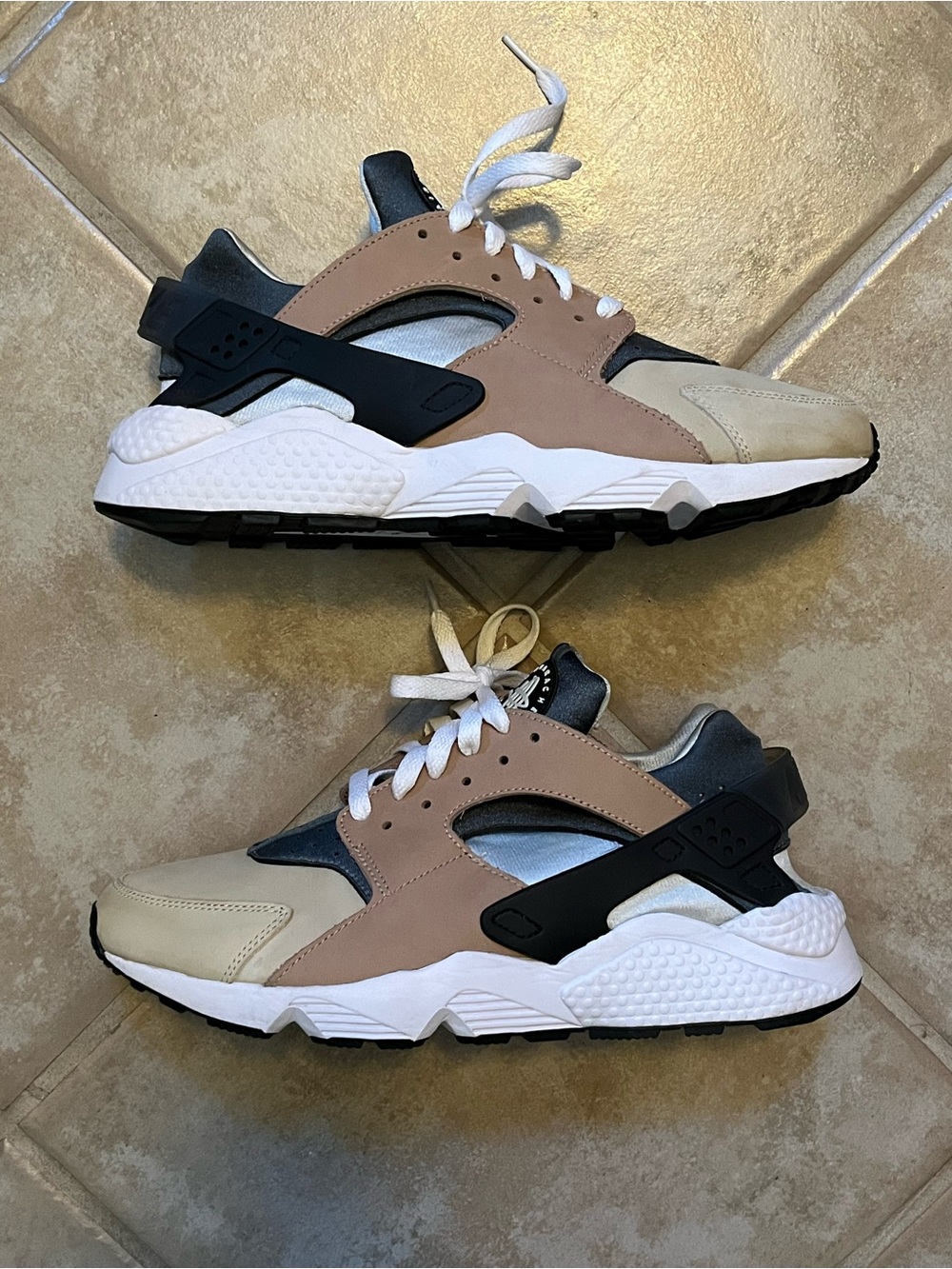 NIKE AIR HUARACHE OG ‘ESCAPE’